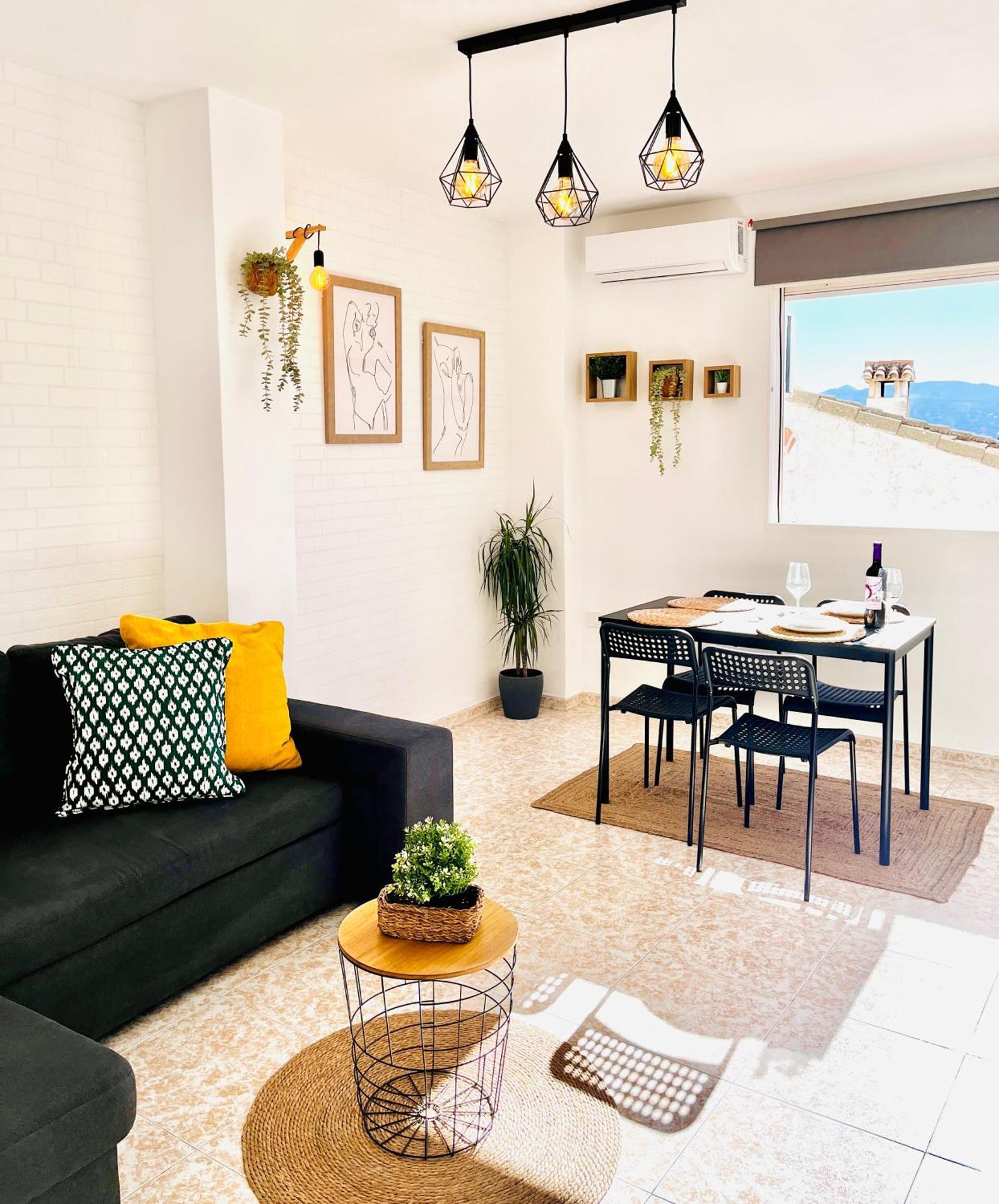 Infantes 8 - Centro Ciudad Apartment *